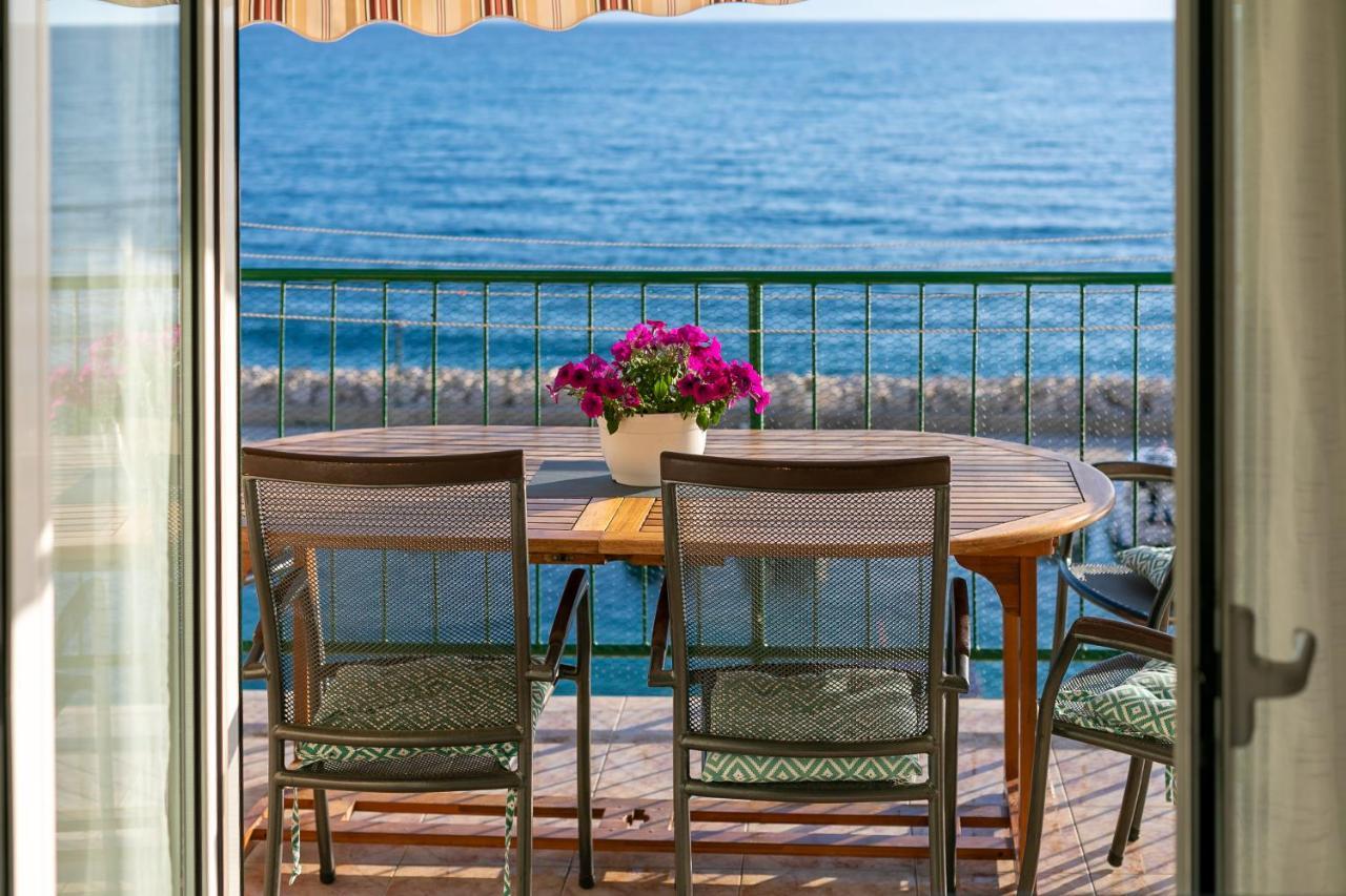 بودغورا Apartment By The Sea المظهر الخارجي الصورة