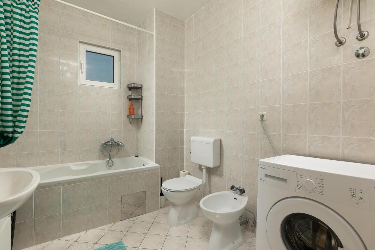 بودغورا Apartment By The Sea المظهر الخارجي الصورة